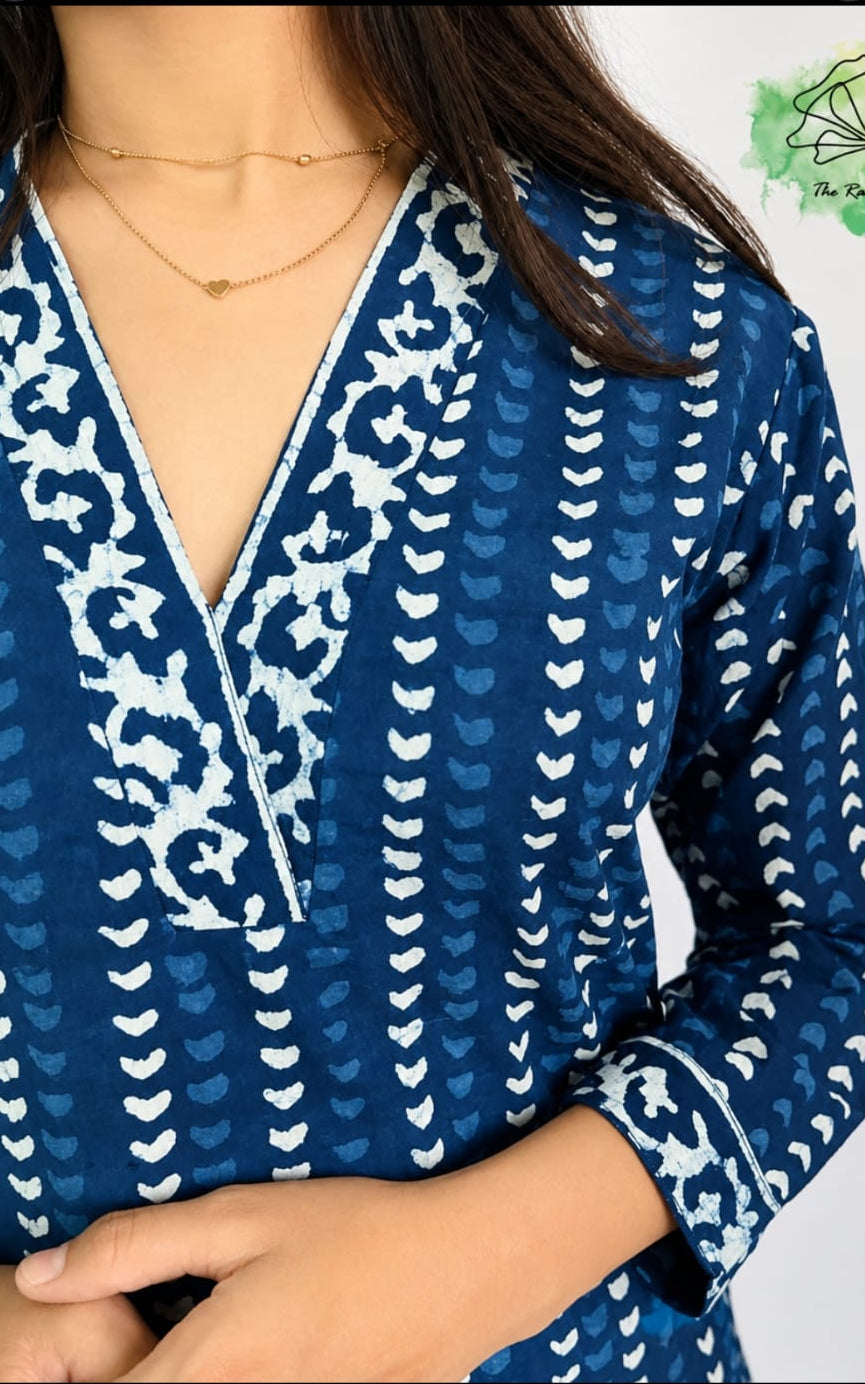 viscous rayon kurti with bottomwear, V-neck, calf length, sleeve length three quater