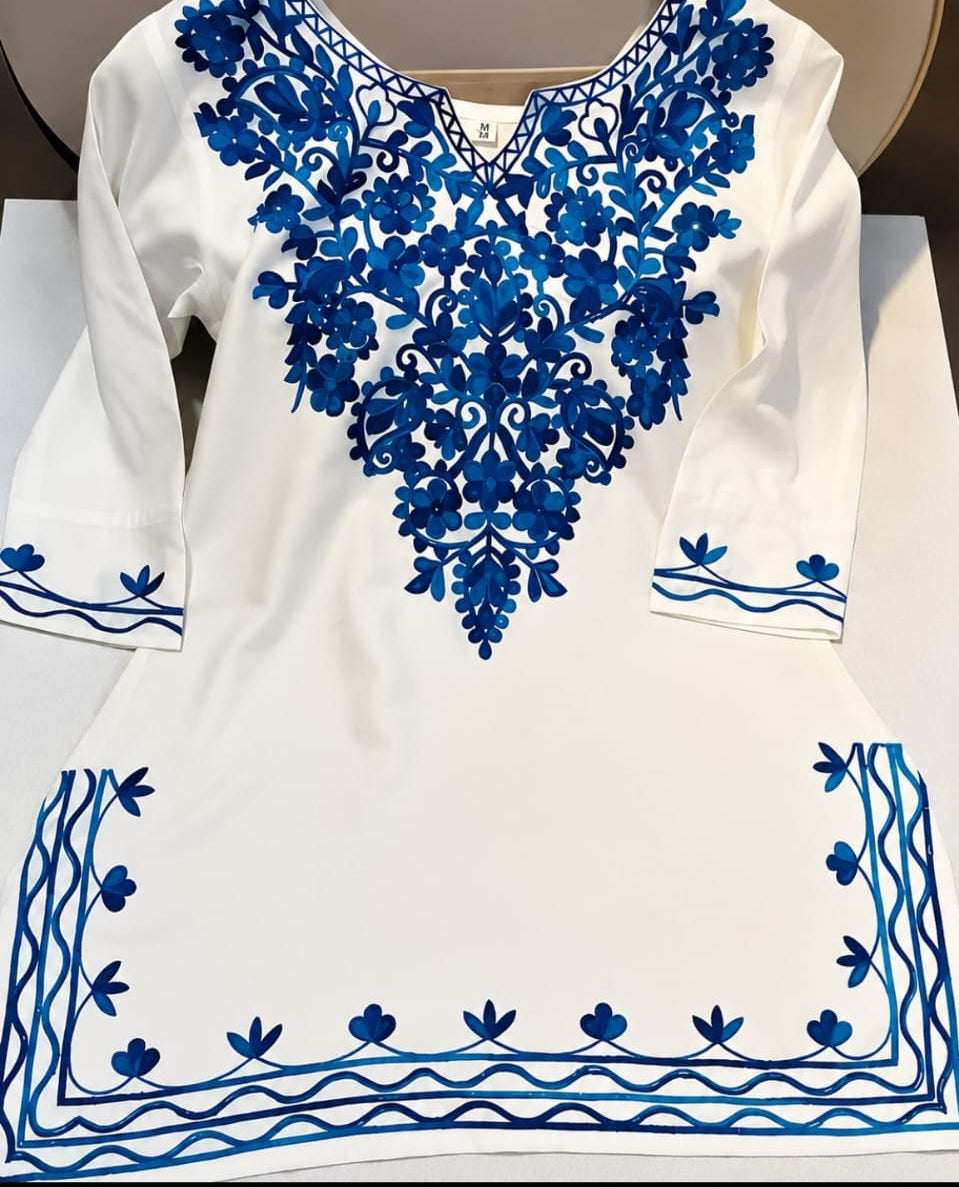 Notch neck rayon kurti, above knee, sleeves length is three quater