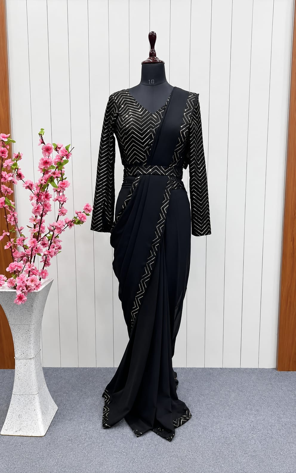 Georgette saree for ladies with Seprated Blouse Piece