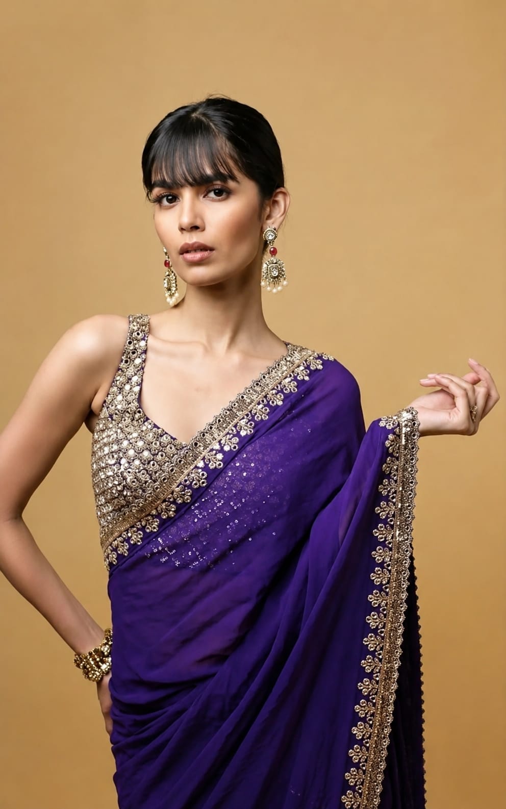 Blue colour georgette saree with Seprared Blouse Piece in georgette fabric