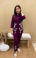 Womens co-rd set in rayon fabric, sleeves length is three fourth, Shirt Collar Neck