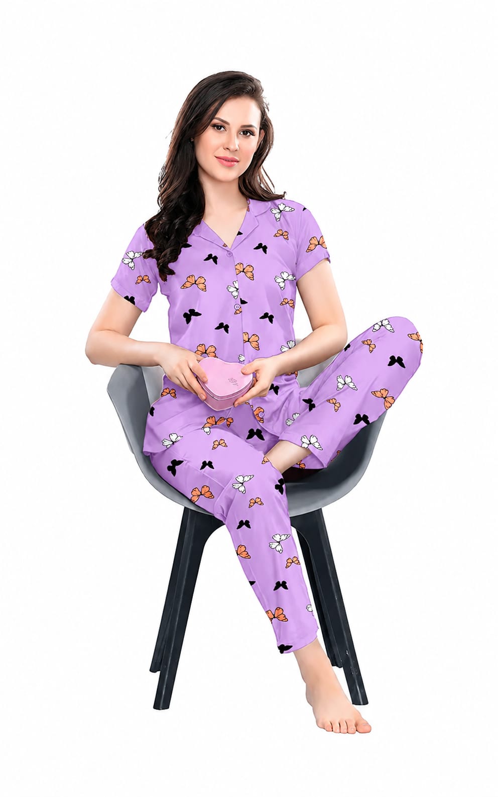 Womens Printed Nightsuit in stain fabric, Below Waist, Lapel Neck, Short Sleeves