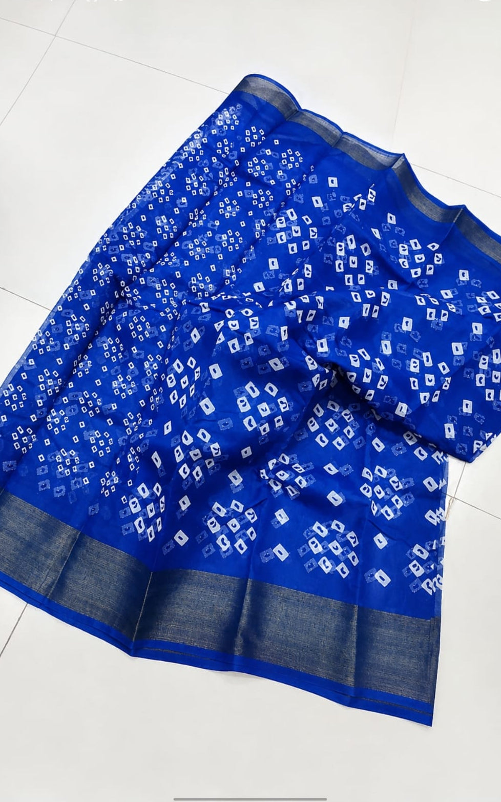 bandhani type cotton blend saree