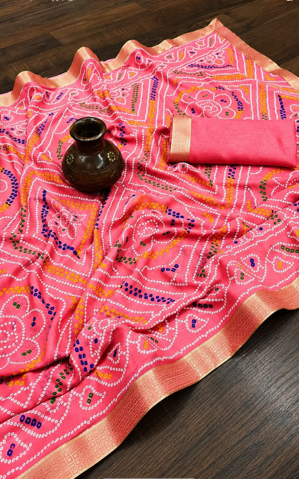 poly georgette saree with seprated blouse peice
