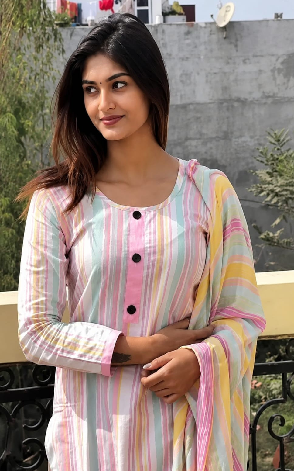 khadi cotton kurti with pant and duppata, round neck, sleeve lenght three quater