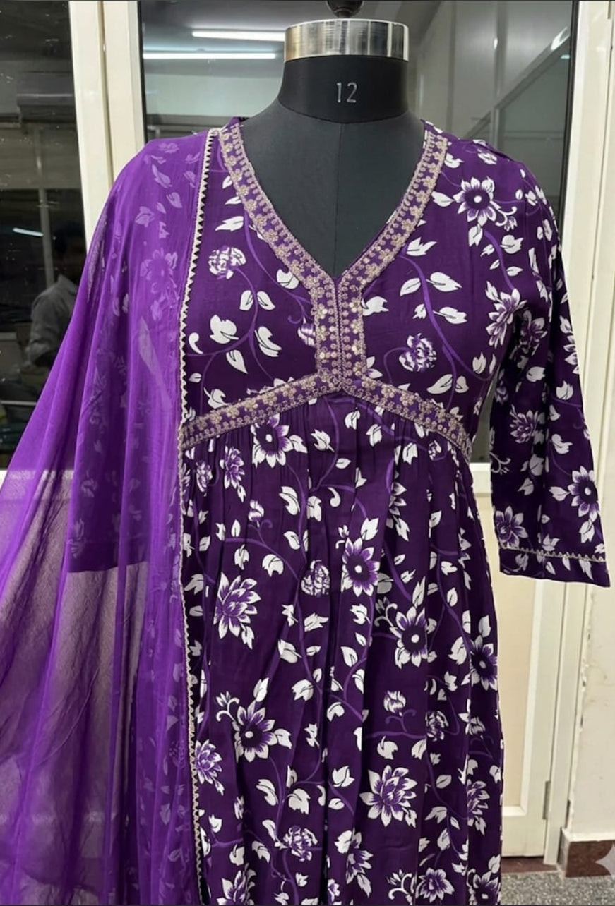 kurta with duppata and bottomwear, calf length, V-neck, sleeve length is three quater