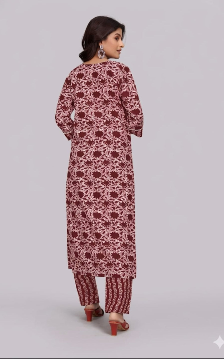 cottom kurta with pant, clar length, sleeve length is three quater