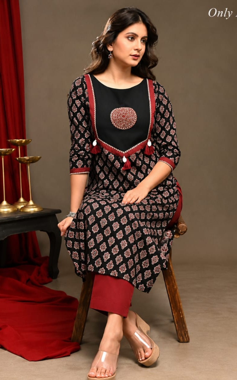traditional straight fit kurti, claf length, sleeve length if three quater