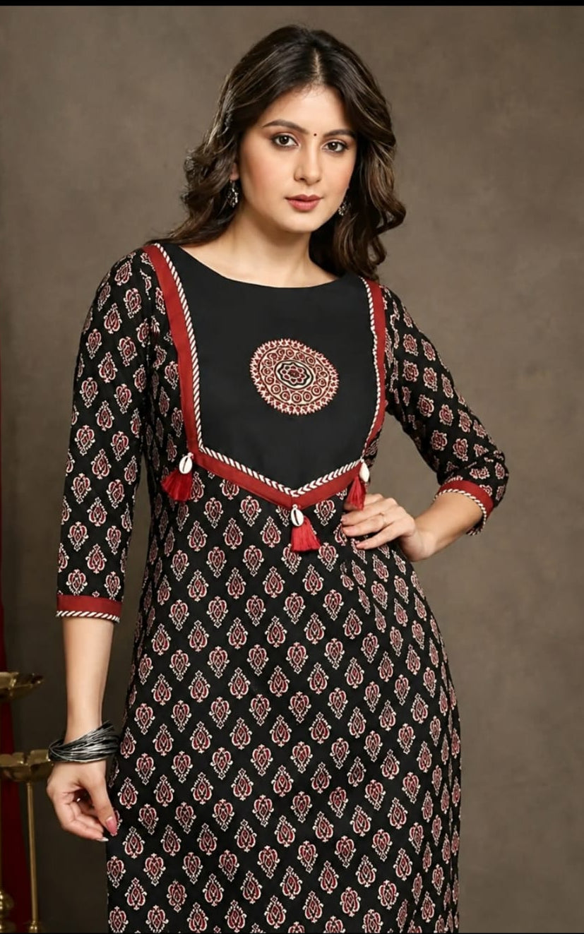traditional straight fit kurti, claf length, sleeve length if three quater