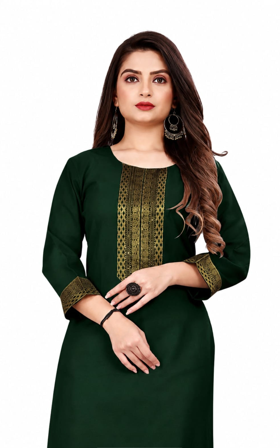 gree cotton kurti in round neck, sleeves length is three quater