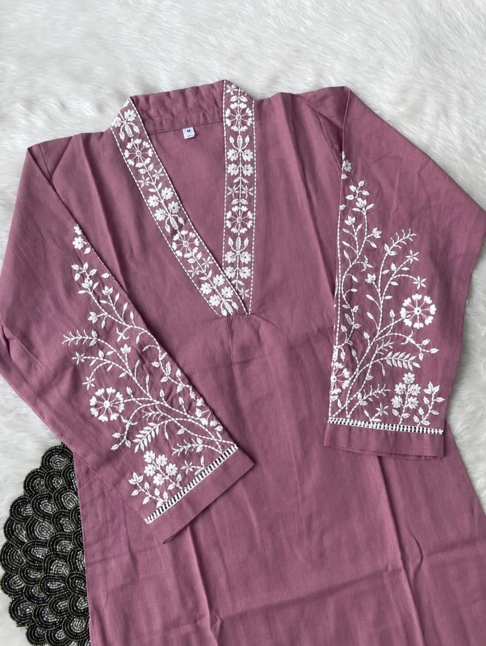 Kurta with bottomwear, calf length, V-neck, sleeves length is three quater