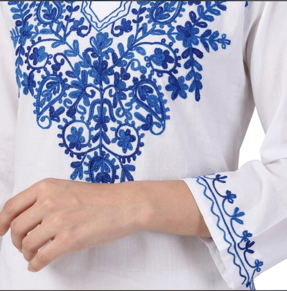 Notch neck rayon kurti, above knee, sleeves length is three quater