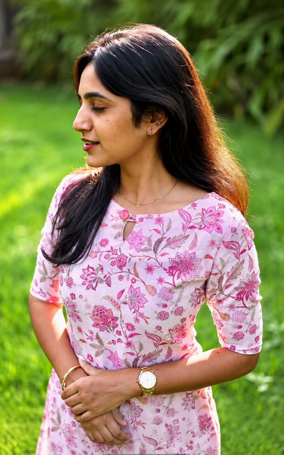Notch neck cotton blend kurti, calf length, short sleeves