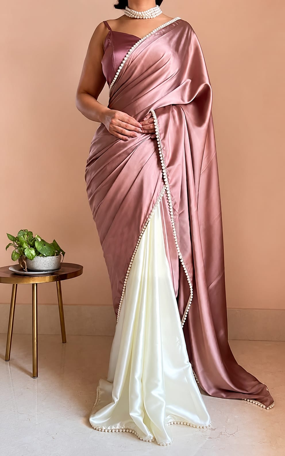 Ladies maroon colour stain silk saree with Seprated Blouse Piece