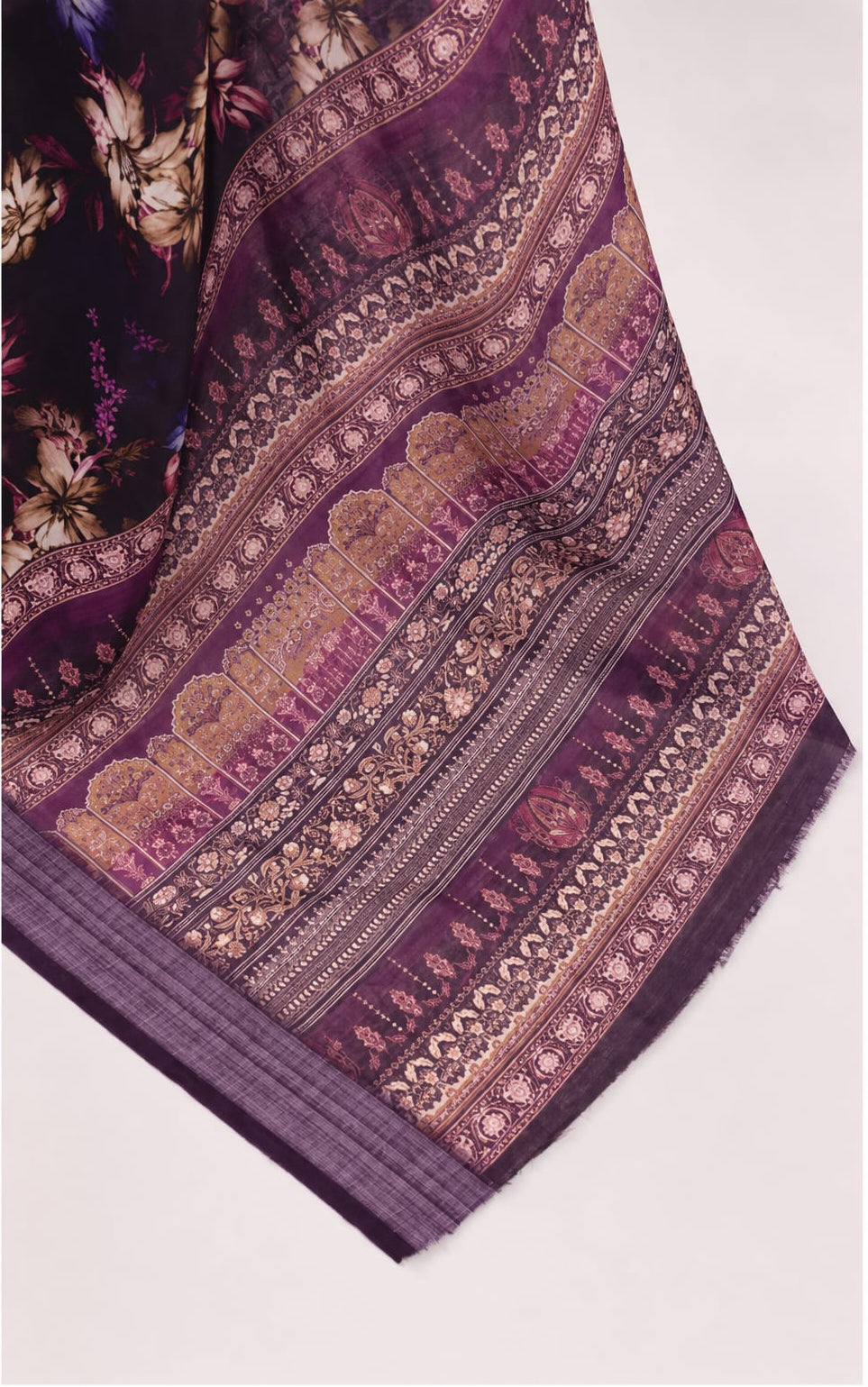 Womens cotton linen saree with Running Blouse in cotton linen fabric