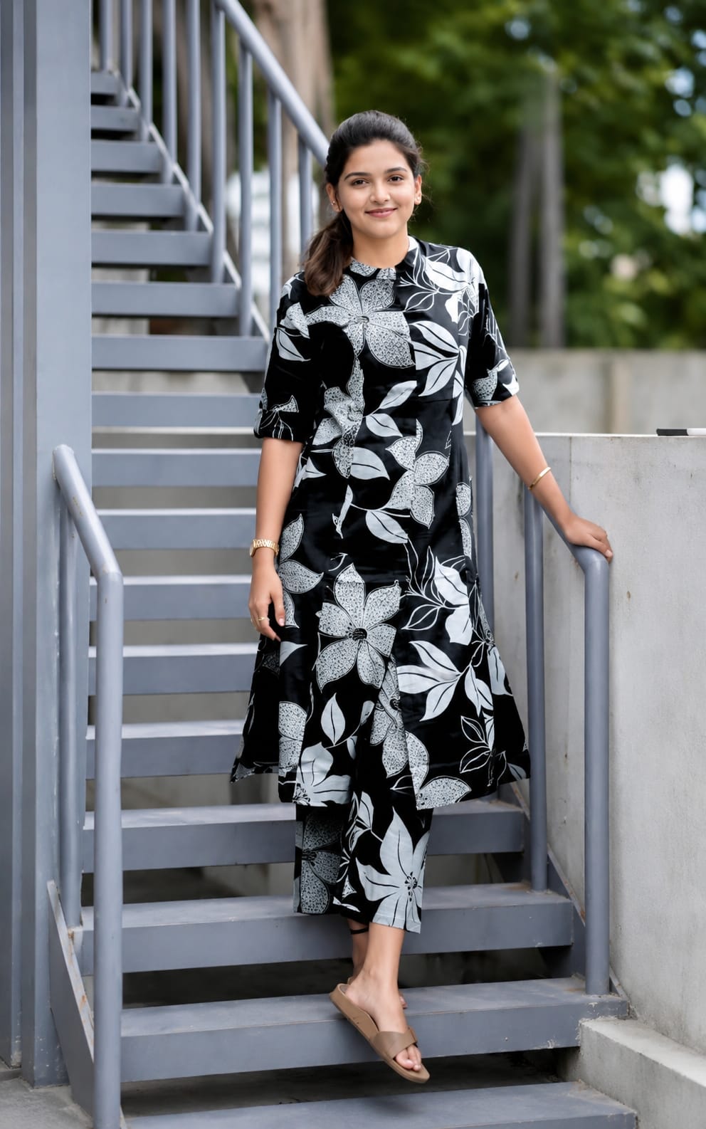 Top and Palazzo Set in crepe fabric, Calf Length, Round Neck, Three Quater Sleeves
