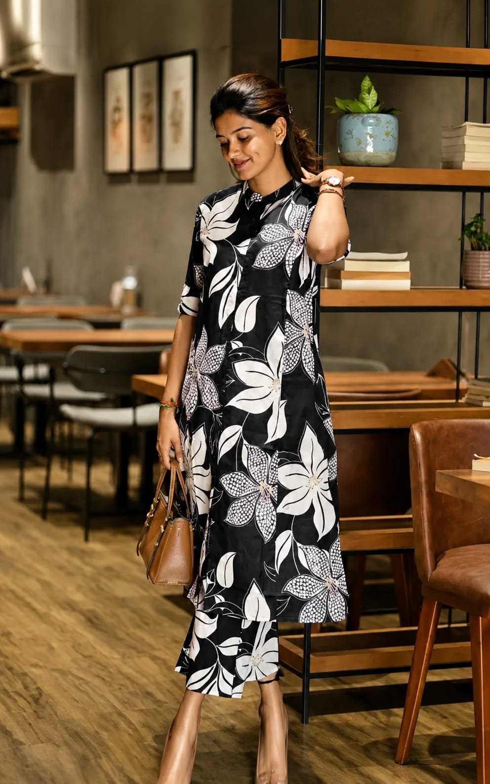 Top and Palazzo Set in crepe fabric, Calf Length, Round Neck, Three Quater Sleeves