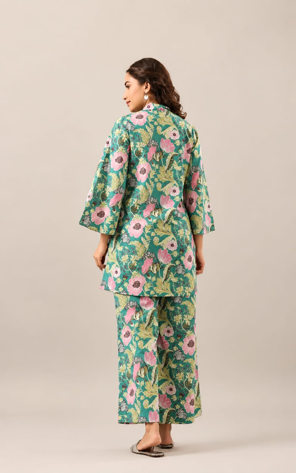 Trendy Co-Ord set in cotton blend fabric, Mandarin Neck, Three Quater Sleeves