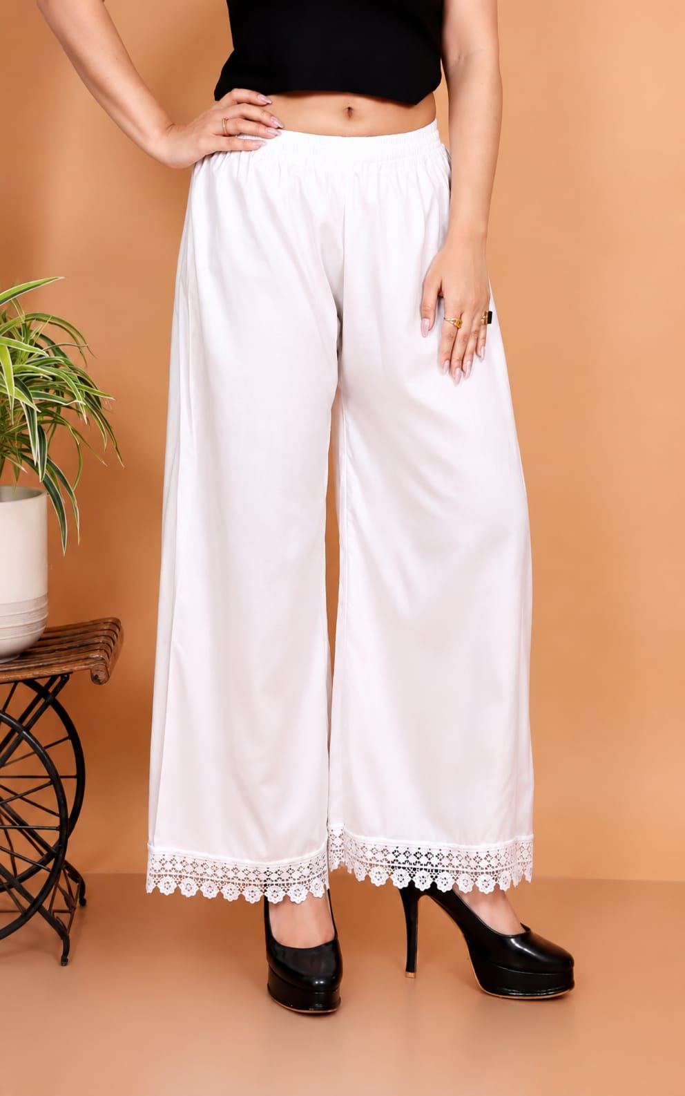 Womens Palazzos in rayon fabric, Full Length, Waist is Mid rise, Elastic waistband