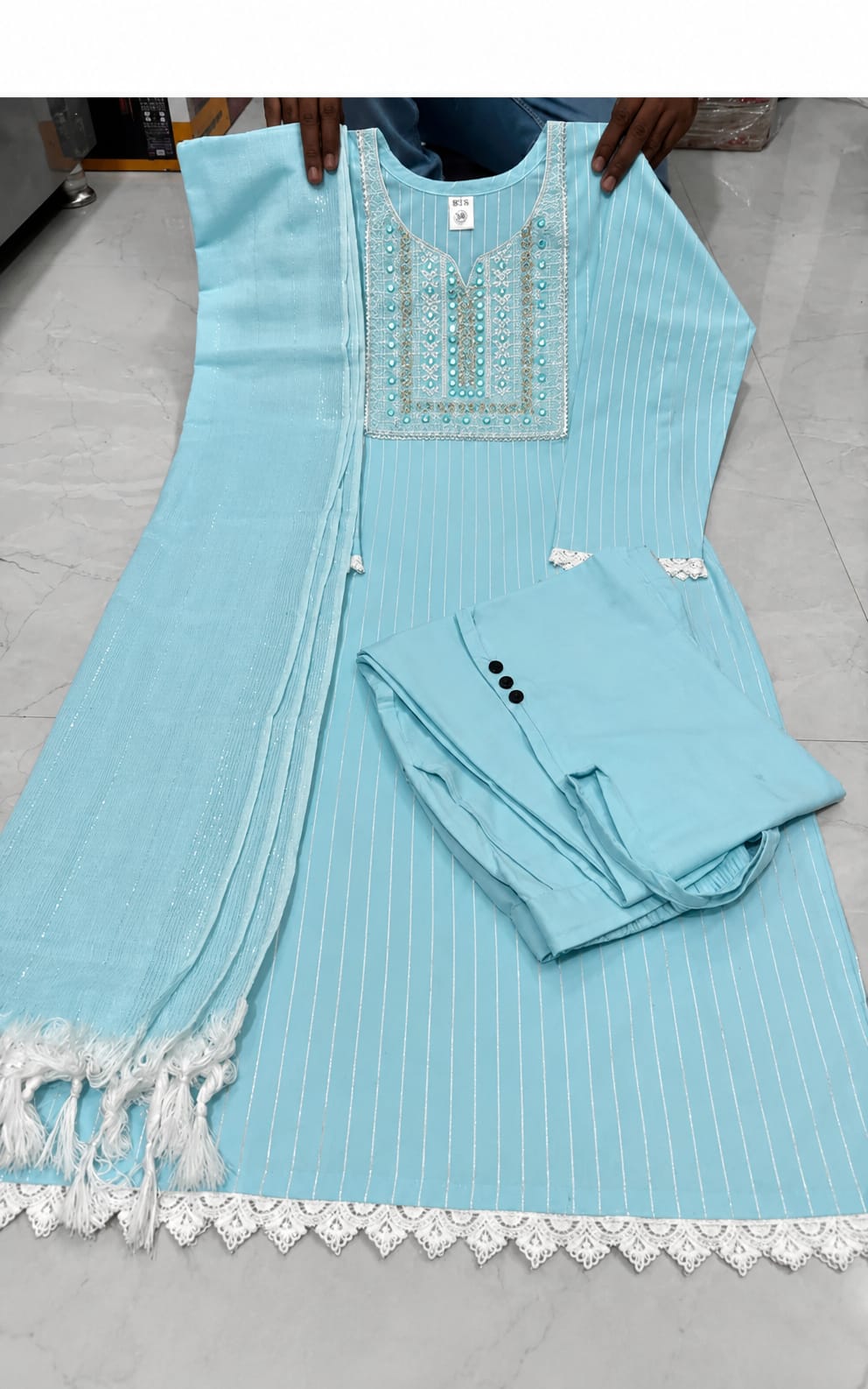 Womens Kurta with Duppata and Bottomwear, Calf length, Three-Quater sleeves