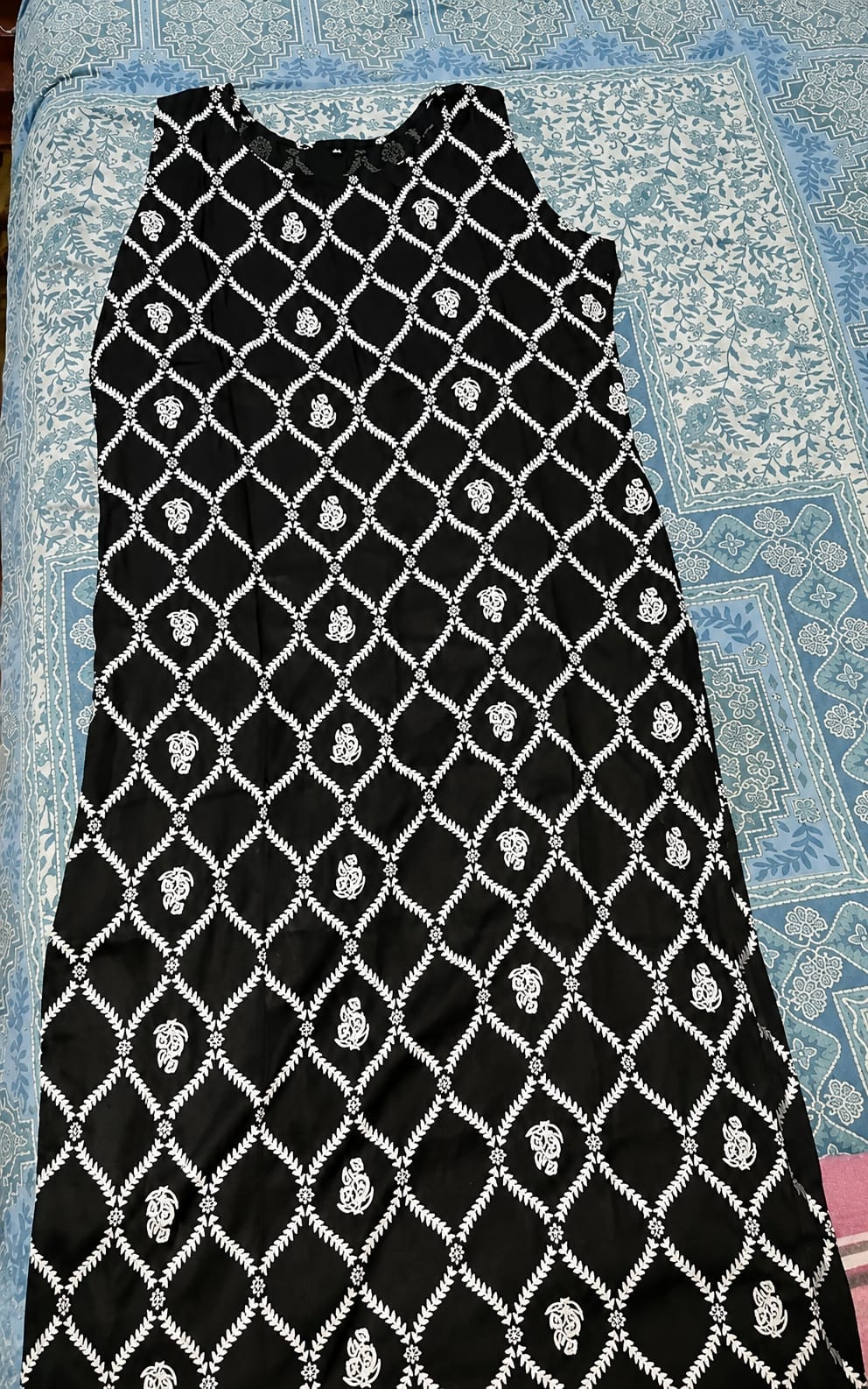 Beautiful Rayon Kurti for Womens, Calf Length, Round Neck, Sleeveless