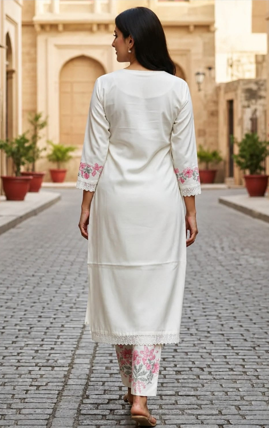 Women's Cream Floral Cotton Kurta Pant Set with Lace Border
